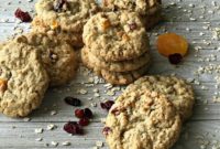 Chewy Cranberry Apricot Oatmeal Cookies
