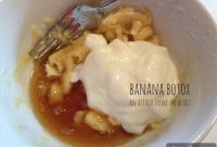 The Banana Facelift Mask