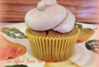 Autumn Pumpkin Cupcakes with Warm Cinnamon Buttercream