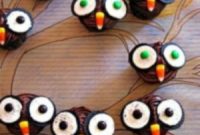 Who’s Looking? Owl Cupcakes