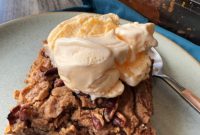 Golden Pumpkin Streusel Bake