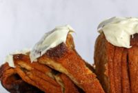 Warm Cinnamon Pull-Apart Perfection