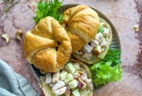 Sweet and Crunchy Apple Chicken Salad