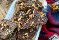 Homemade Graham Cracker Toffee