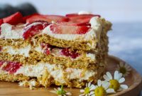 Grandma’s No-Bake Strawberry Dream