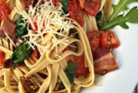 Creamy BLT Pasta