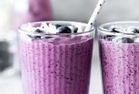 Vibrant Blueberry Pineapple Refresher