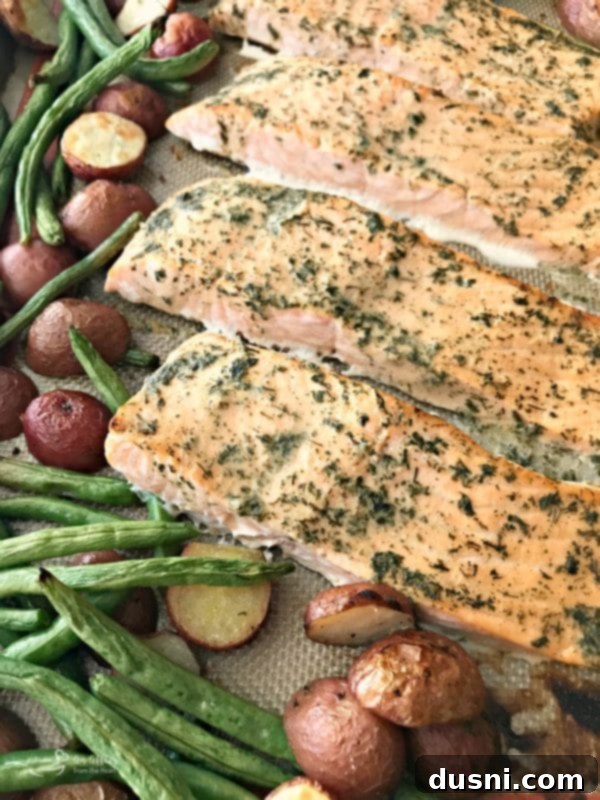Golden Roasted Salmon with Crispy Potatoes and Tender Green Beans 2 Roasted Salmon Sheet Pan Meal with Potatoes & Green Beans