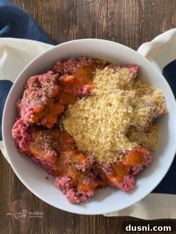 Molten Core Cheeseburger 5 Ingredients for Jucy Lucy Burgers