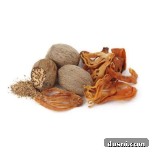 Close-up of whole mace blades, highlighting its unique texture and color.