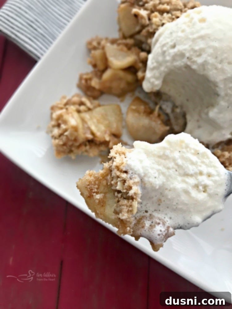 The Very BEST Apple Crisp