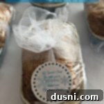 Image of Christmas Spiced Streusel Banana Bread