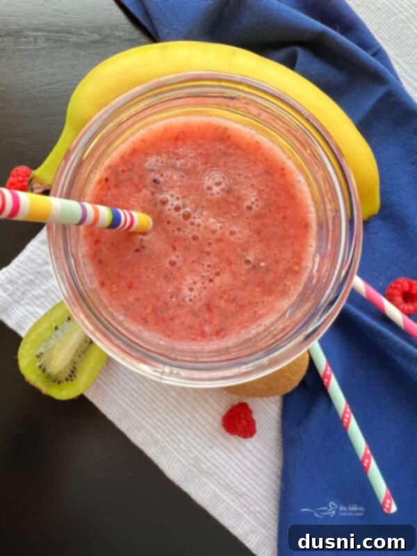 High Fiber Smoothie with fresh raspberries and kiwi