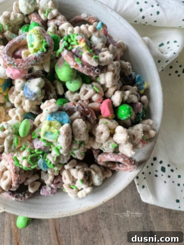 Pot of Gold Snack Blend 3 Close-up of Lucky Charms Snack Mix in a bowl.