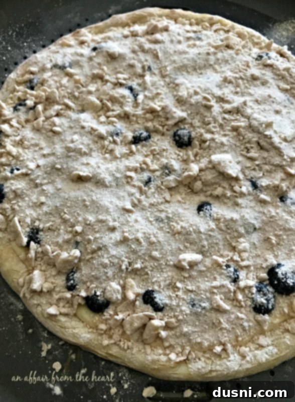 Blueberry Streusel Sweet Pizza 11 Blueberry Streusel Dessert Pizza