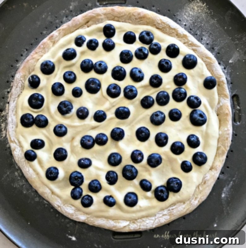 Blueberry Streusel Sweet Pizza 10 Blueberry Streusel Dessert Pizza