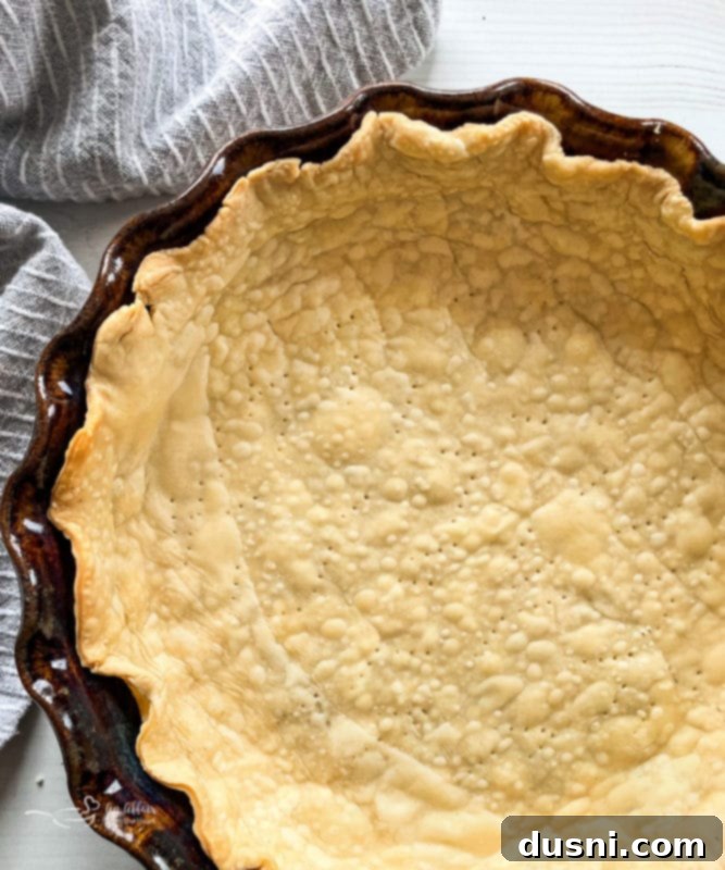 Pre-bake Your Pie Crust 2 How to Blind Bake a Pie Crust using foil