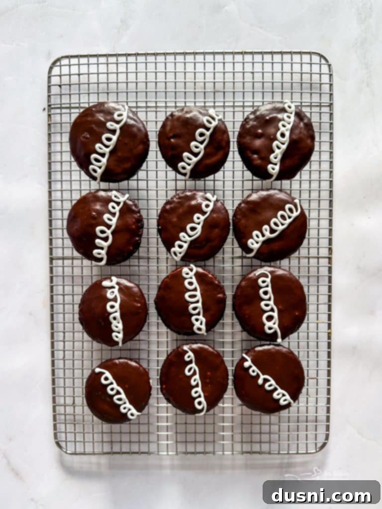 Homemade Hostess-Style Cupcakes 13 Chocolate Hostess Cupcakes